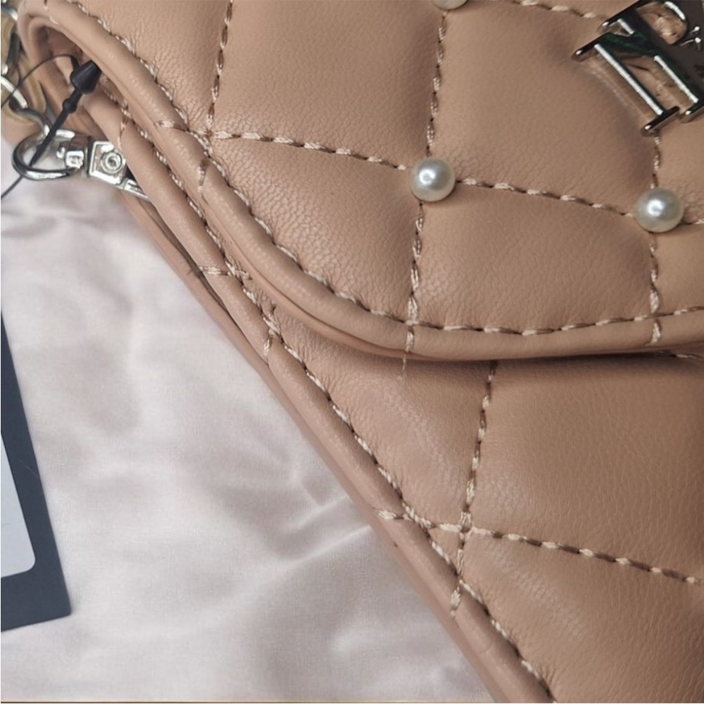 Badgley Mischka Tan Crossbody Bag - Picture 3 of 5